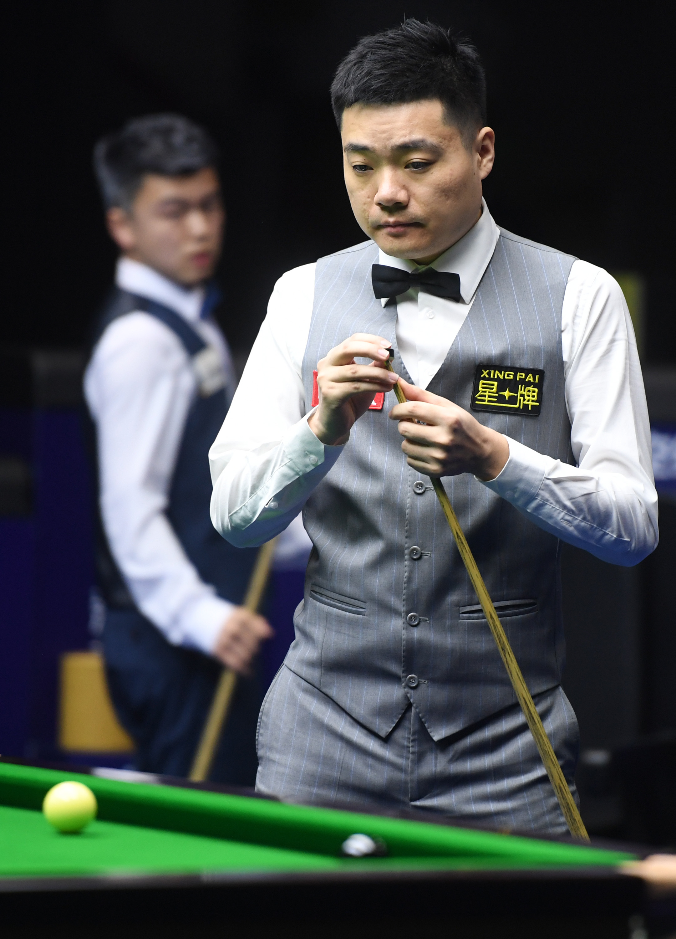 而是空位比 而是空位比